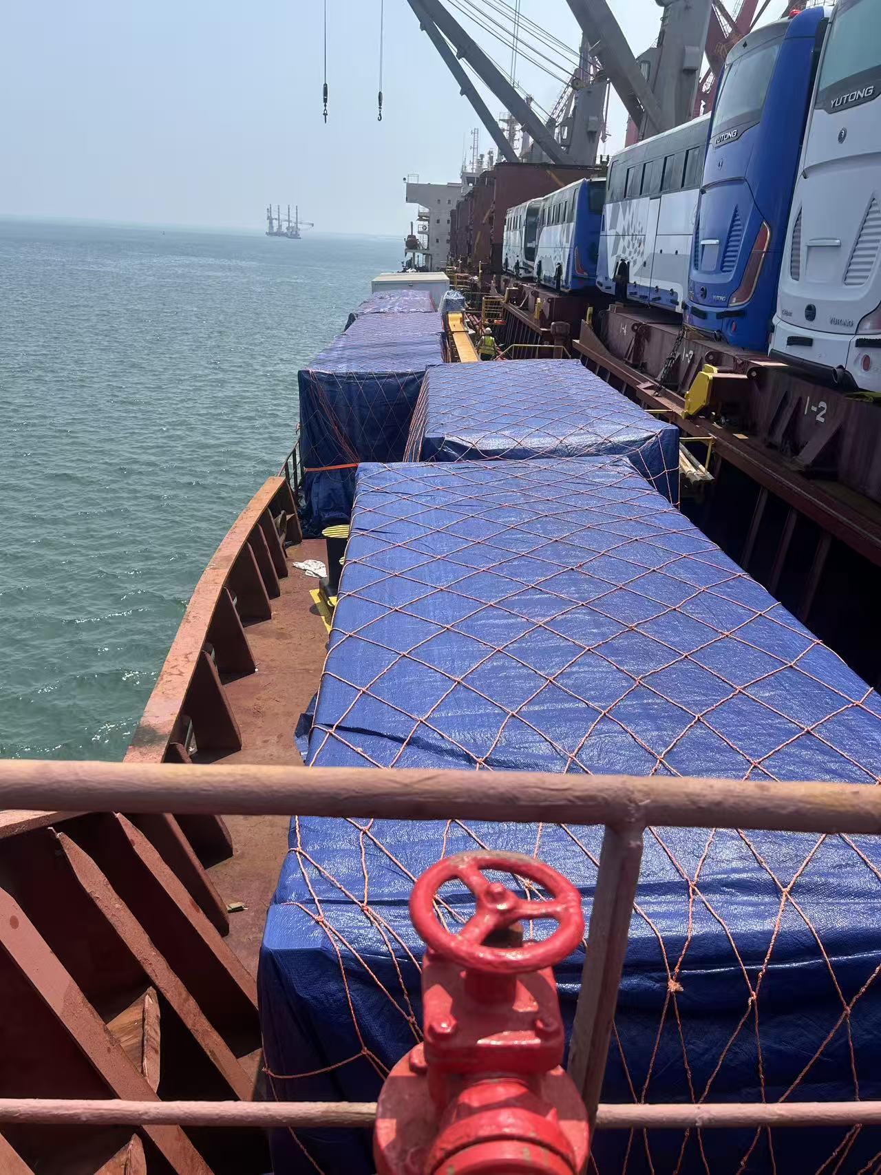 Project and heavy cargo secured on vessel deck